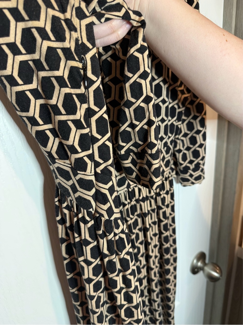 Milly of New York Long Sleeve Dress L Black Beige Geometric size L - Picture 4 of 7